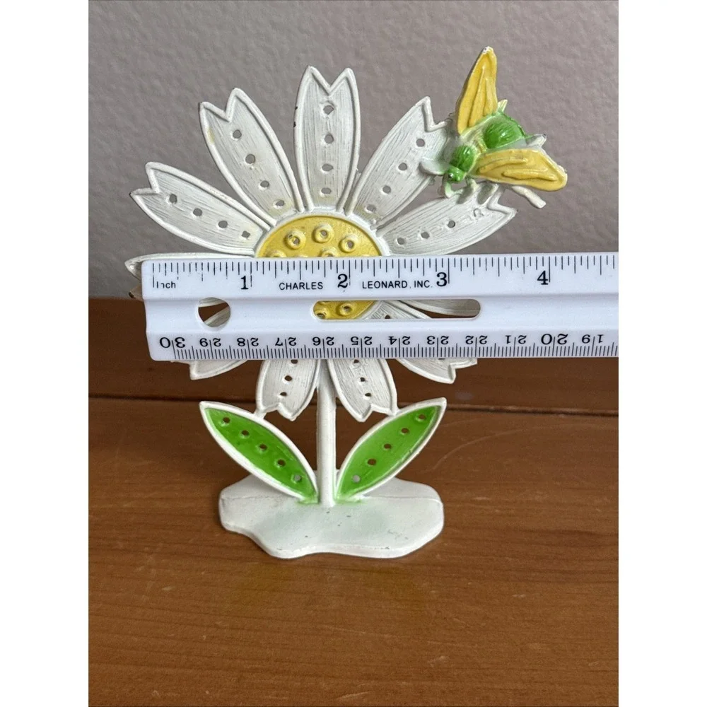 Vintage MCM Daisy and Bee Metal Pierced Earrings Holder Revere USA
